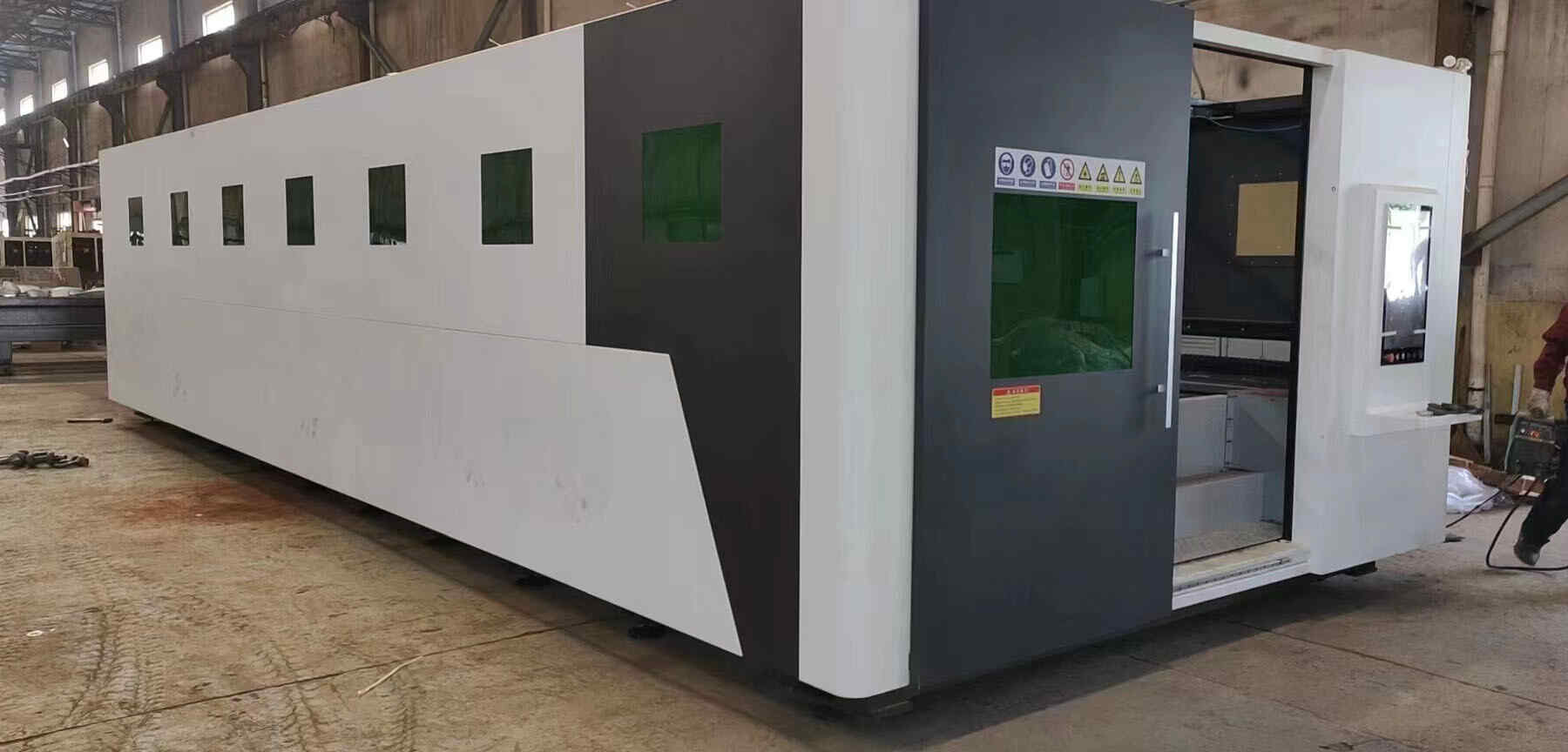 1530 Fiber Laser Cutting Machine for Iron Board Aluminum